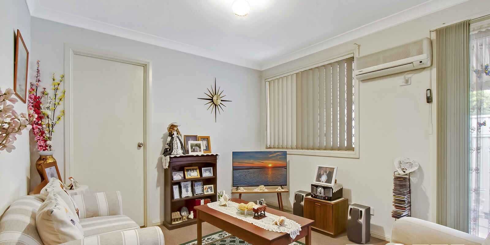 8/12 O'Brien Street Mount Druitt