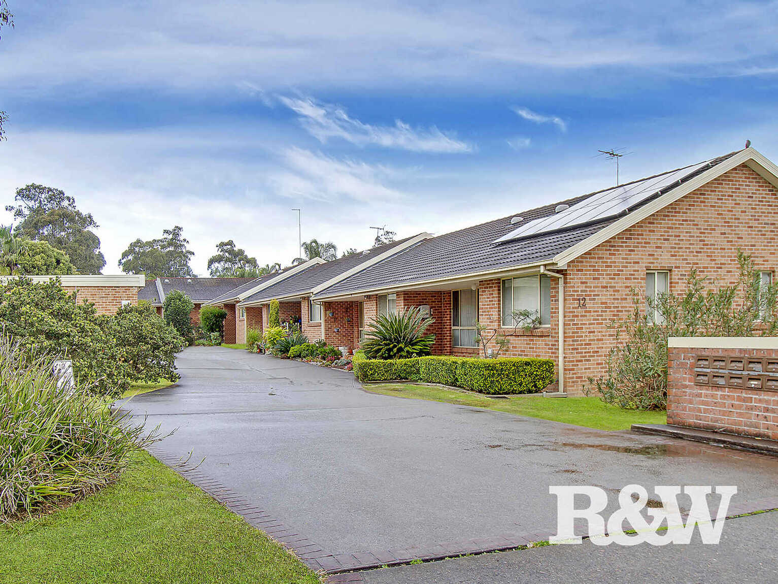 8/12 O'Brien Street Mount Druitt