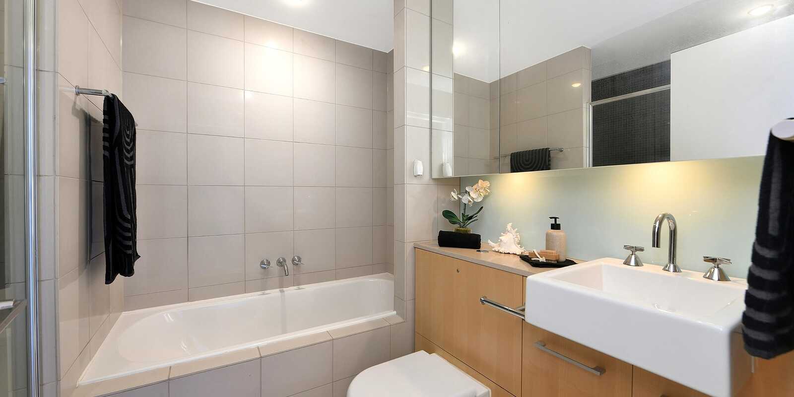 617/6 Brodie Spark Drive Wolli Creek 617/6 Brodie Spark Drive Wolli Creek