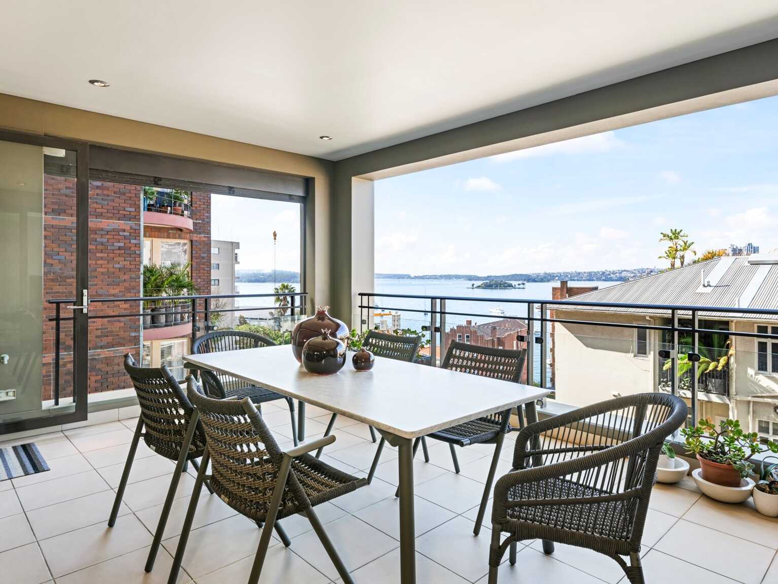 201/14 Macleay Street Potts Point 201/14 Macleay Street Potts Point