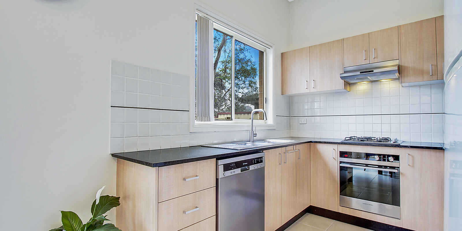 3B Brussels Crescent Rooty Hill 3B Brussels Crescent Rooty Hill