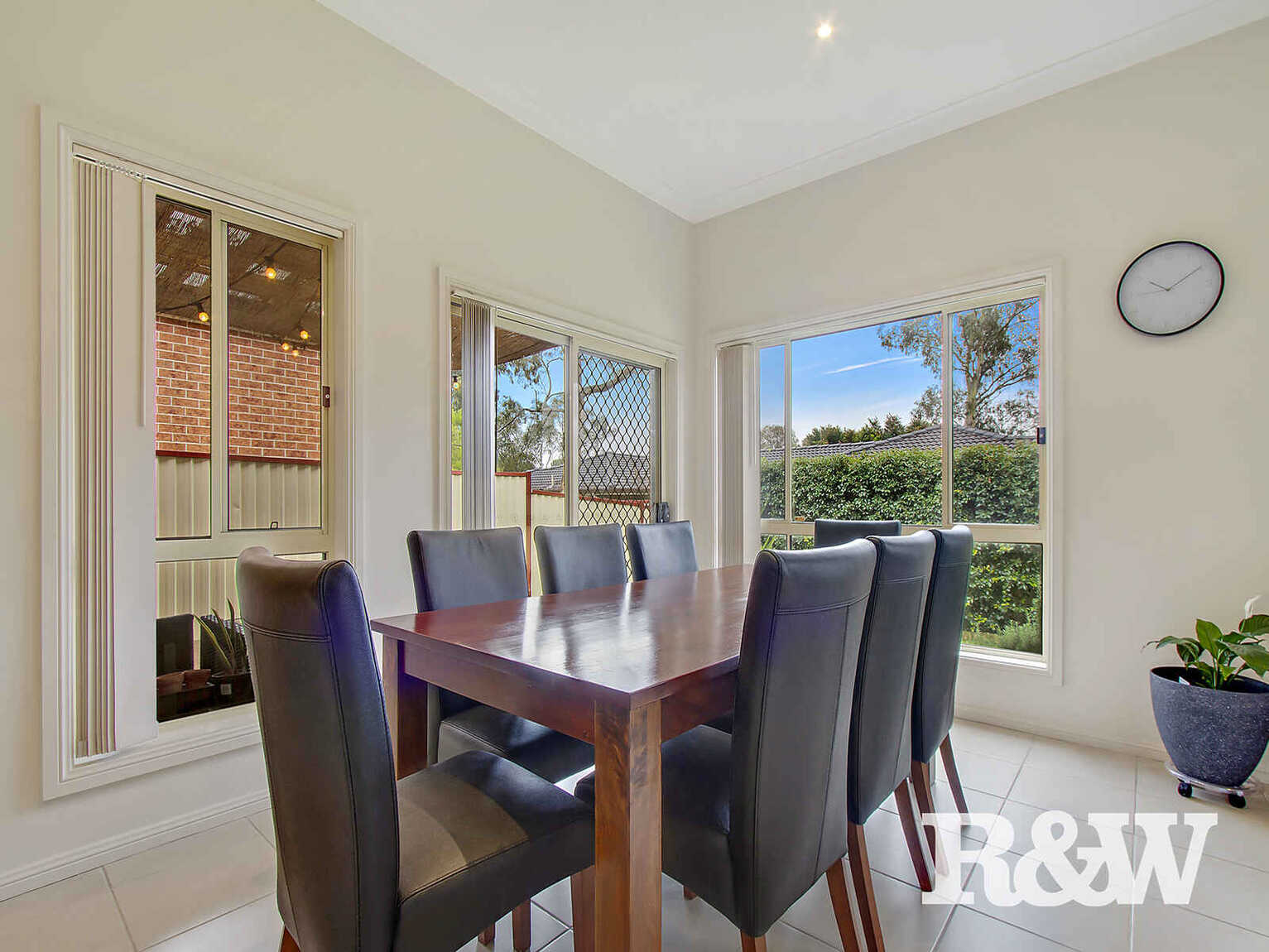 3B Brussels Crescent Rooty Hill 3B Brussels Crescent Rooty Hill