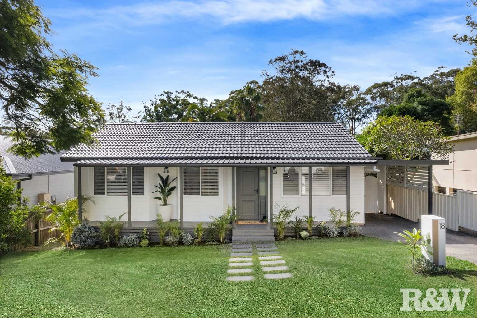18 Grace Avenue Point Clare 18 Grace Avenue Point Clare