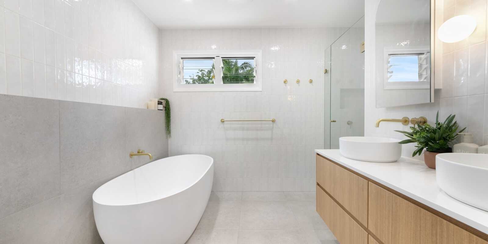 18 Grace Avenue Point Clare 18 Grace Avenue Point Clare
