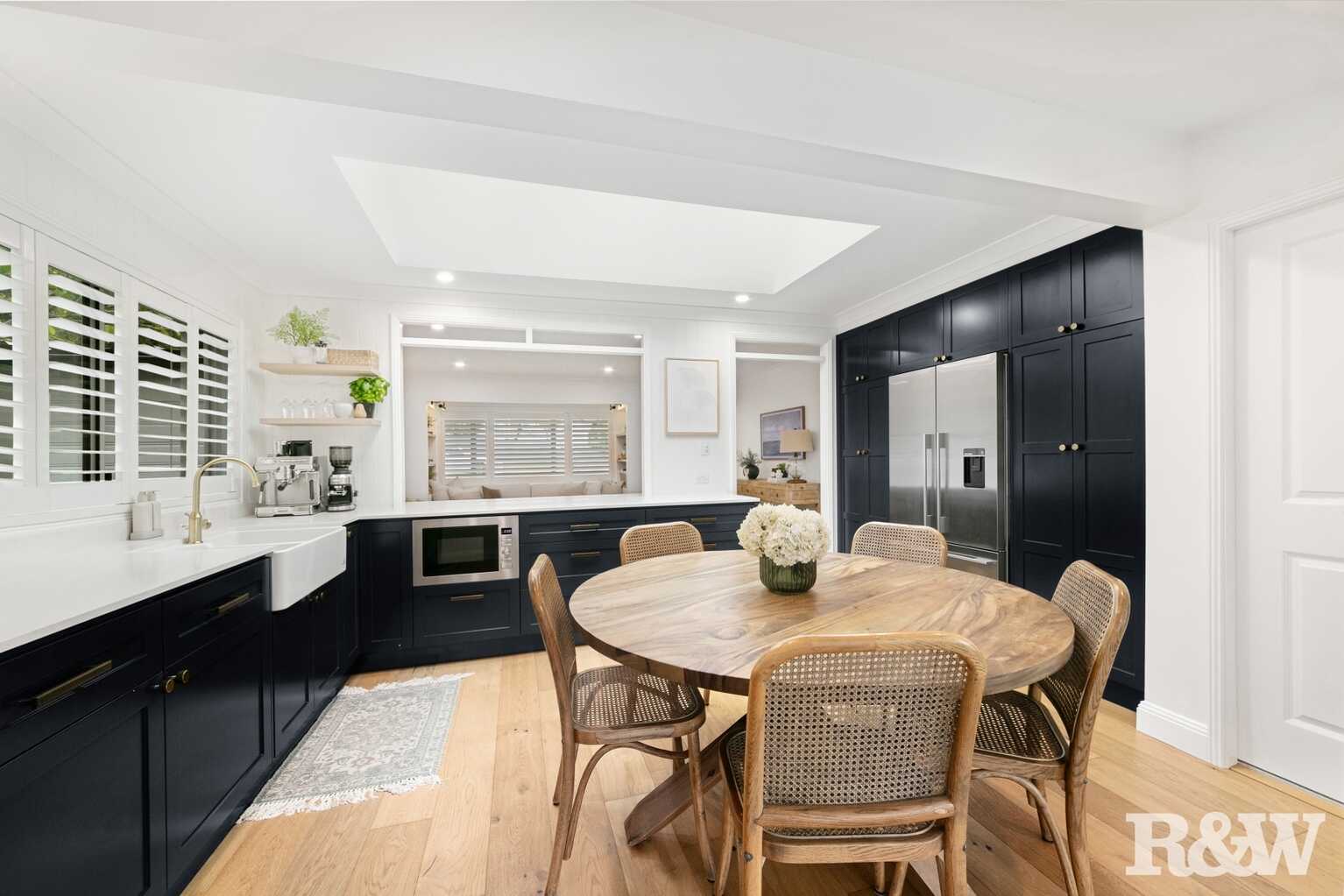 18 Grace Avenue Point Clare 18 Grace Avenue Point Clare