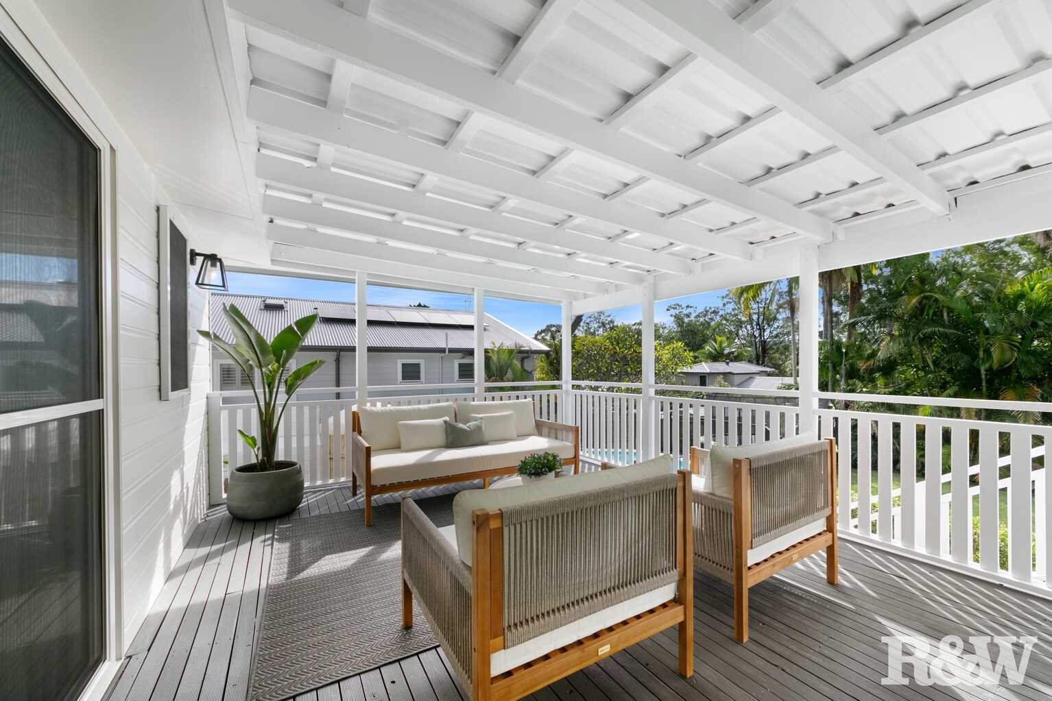 18 Grace Avenue Point Clare 18 Grace Avenue Point Clare