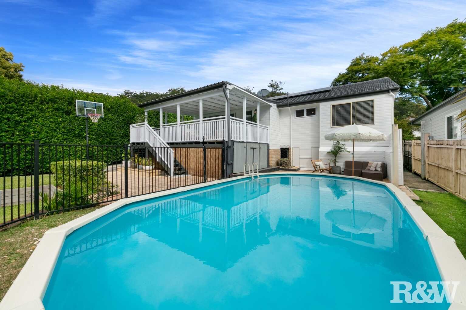 18 Grace Avenue Point Clare 18 Grace Avenue Point Clare