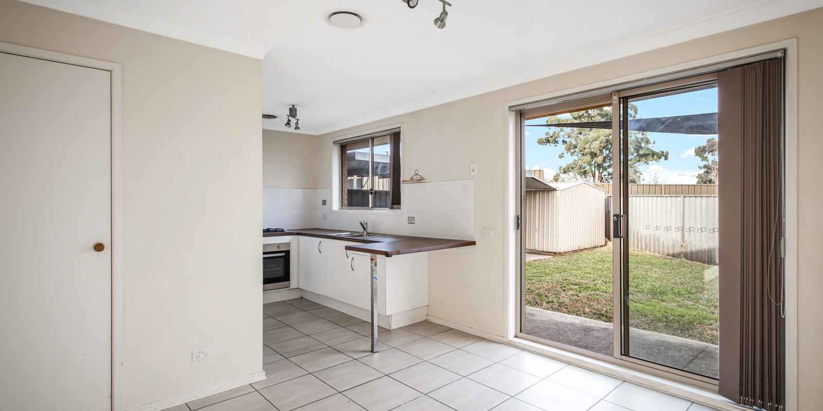 13A Harrier Place Claremont Meadows 13A Harrier Place Claremont Meadows