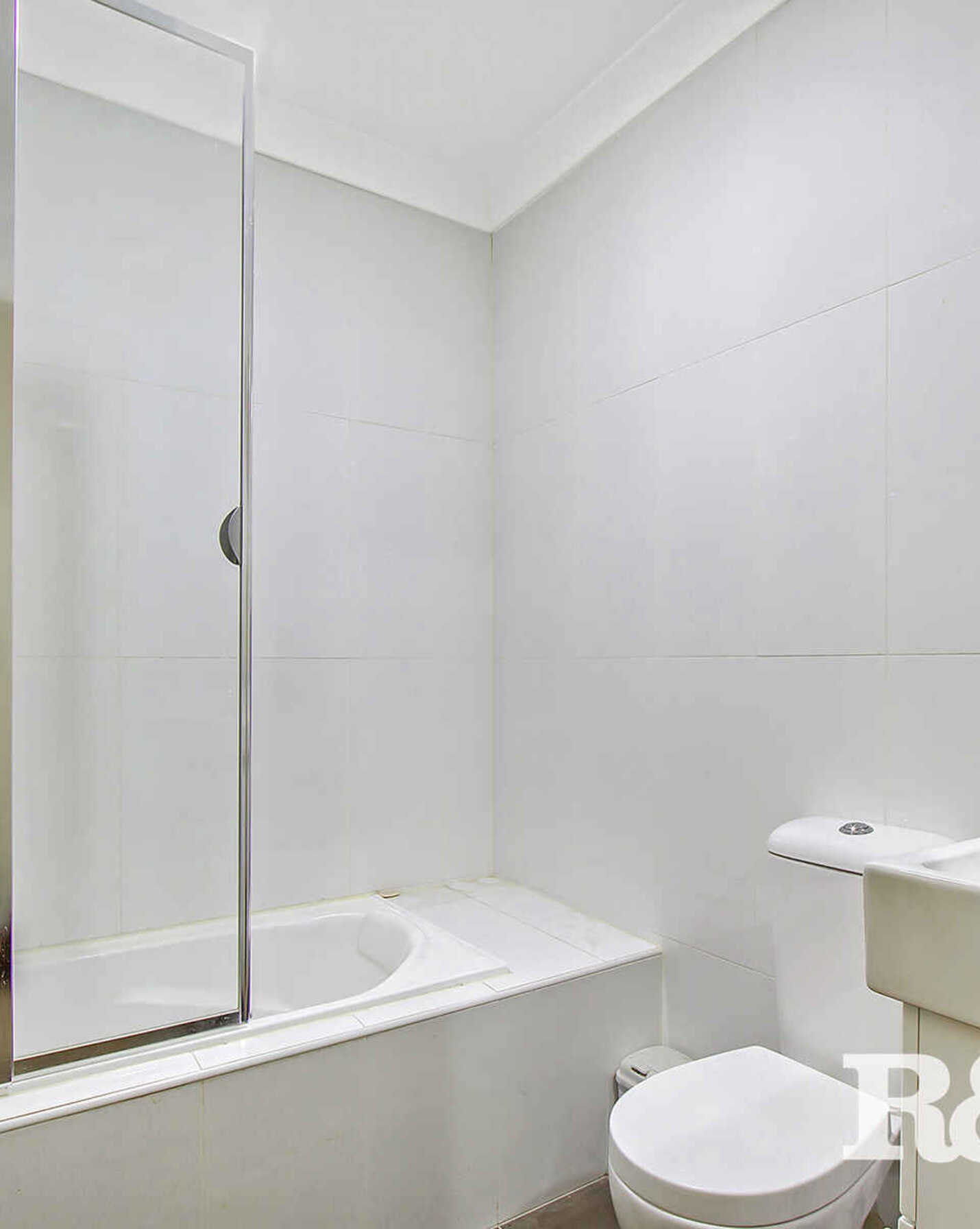 15/1 Glenmore Ridge Drive Glenmore Park, Park - Thumbnail 6