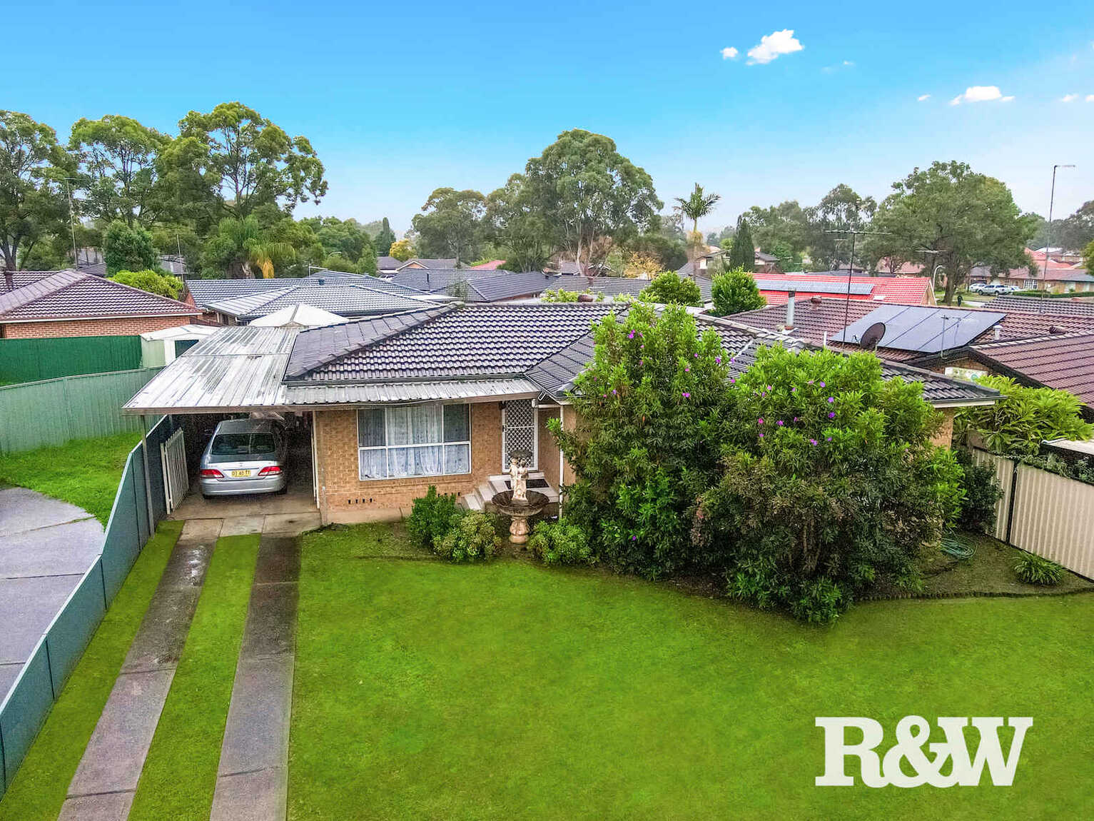 8 Olympic Place Doonside 8 Olympic Place Doonside