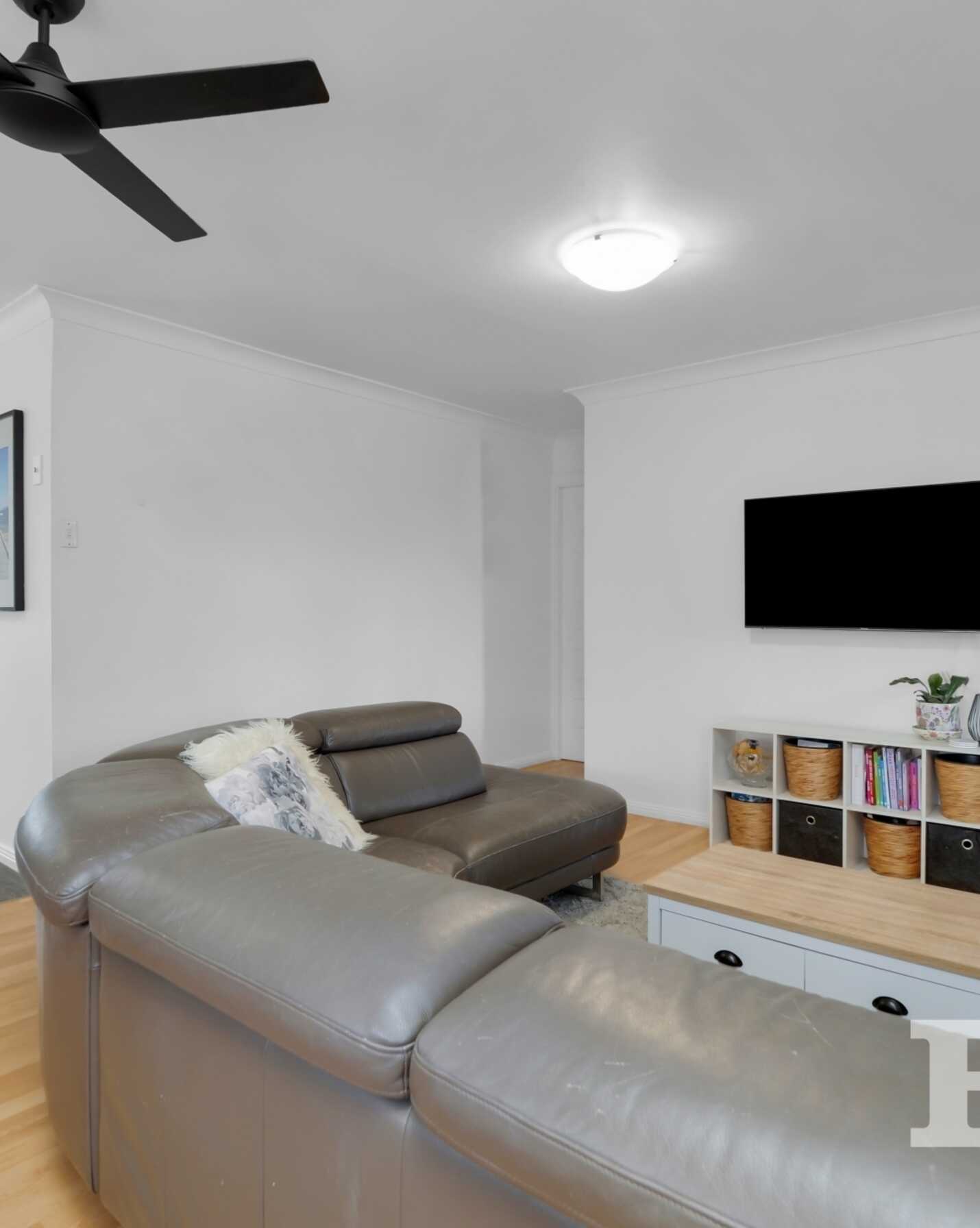 26 Richmond Crescent Campbelltown, Campbelltown - Thumbnail 6