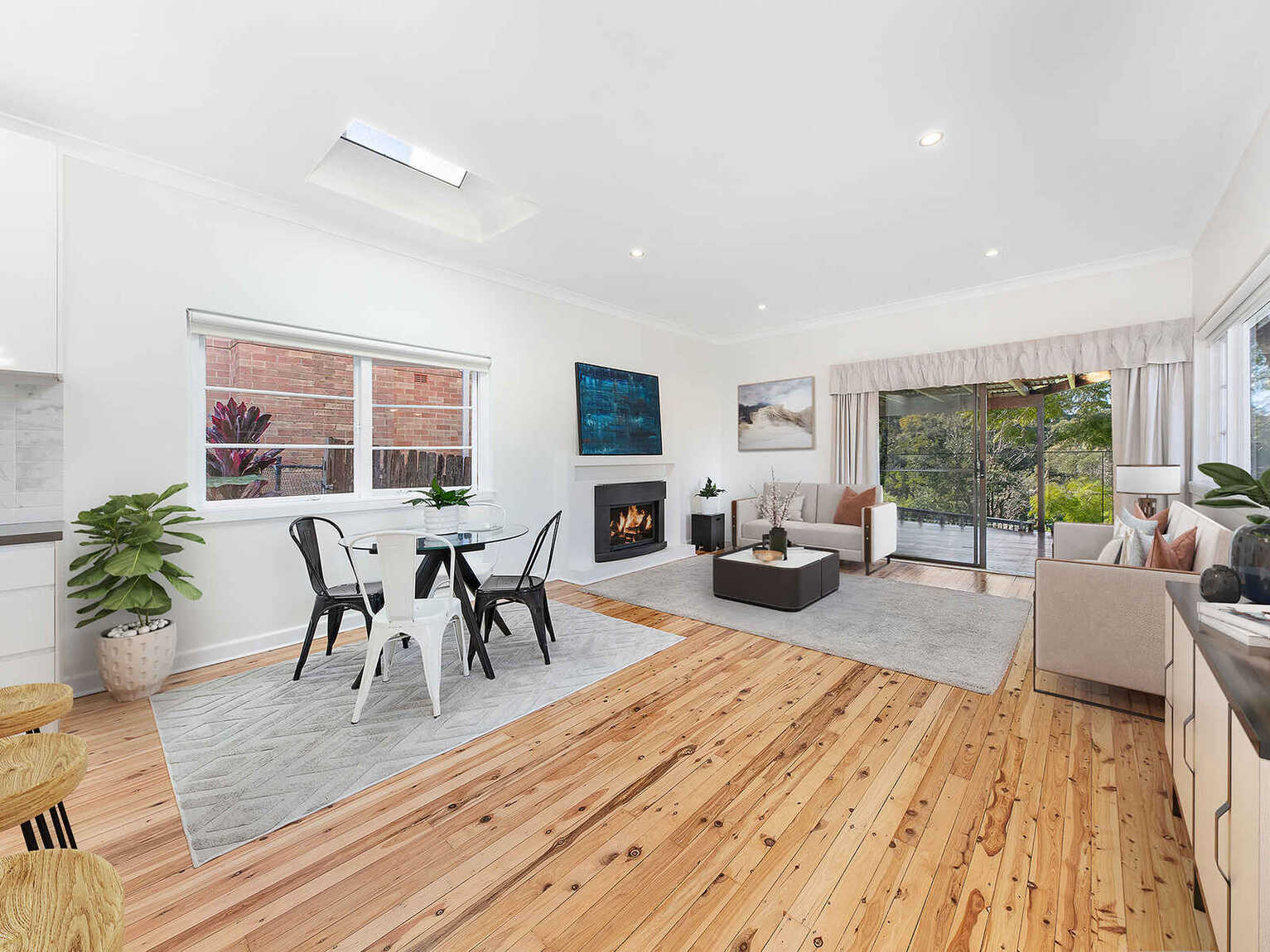28 Morotai Crescent Castlecrag