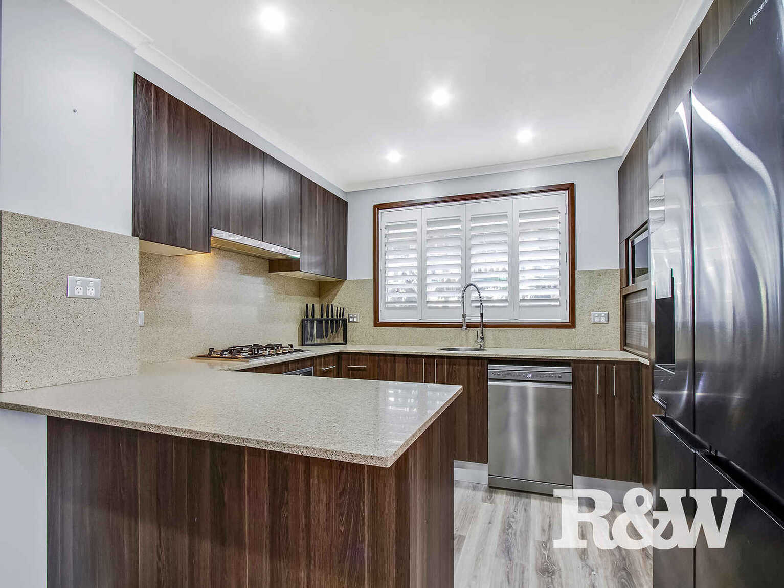 88 Stockholm Avenue Hassall Grove 88 Stockholm Avenue Hassall Grove