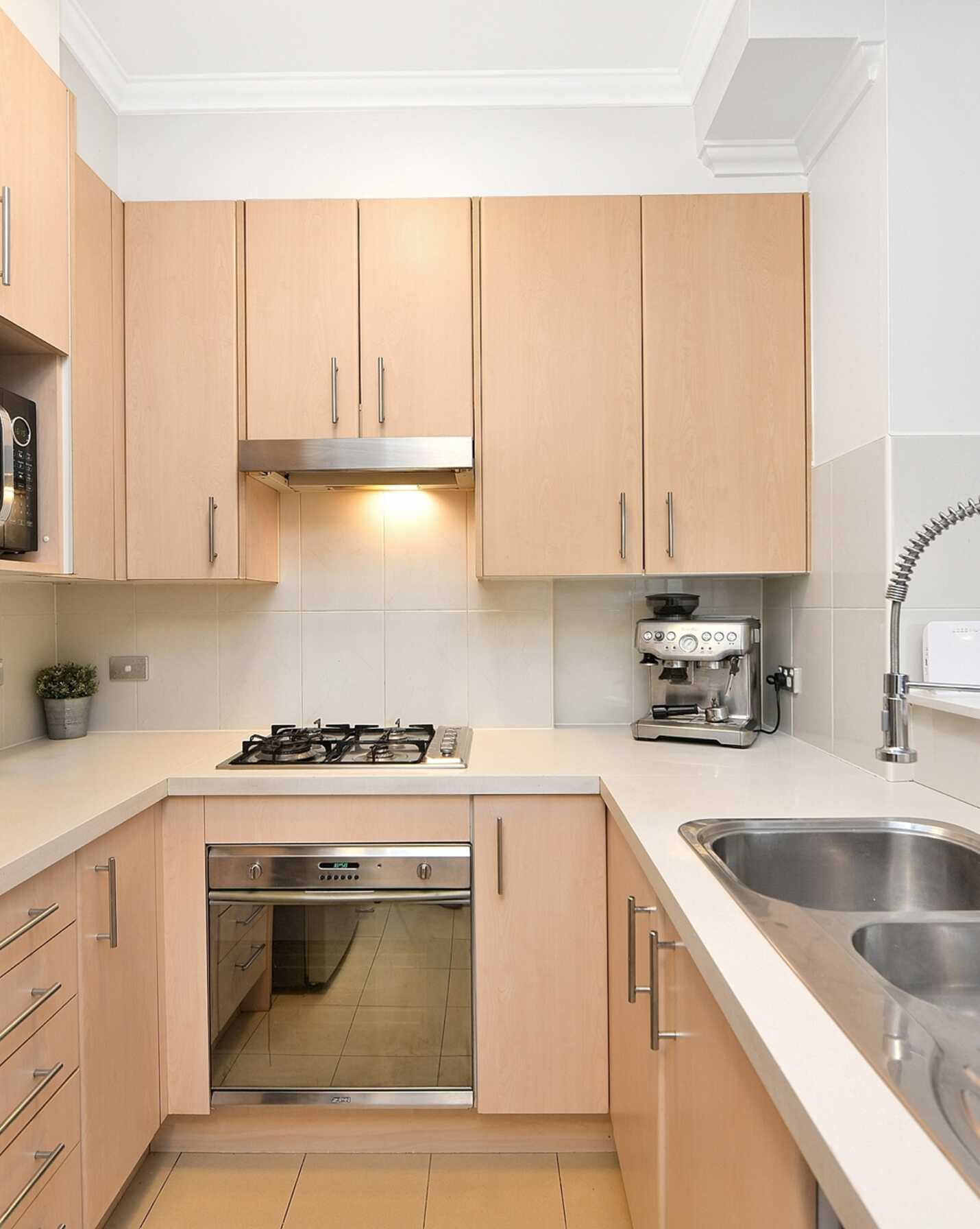 204/16 Lusty Street Wolli Creek, Creek - Thumbnail 2