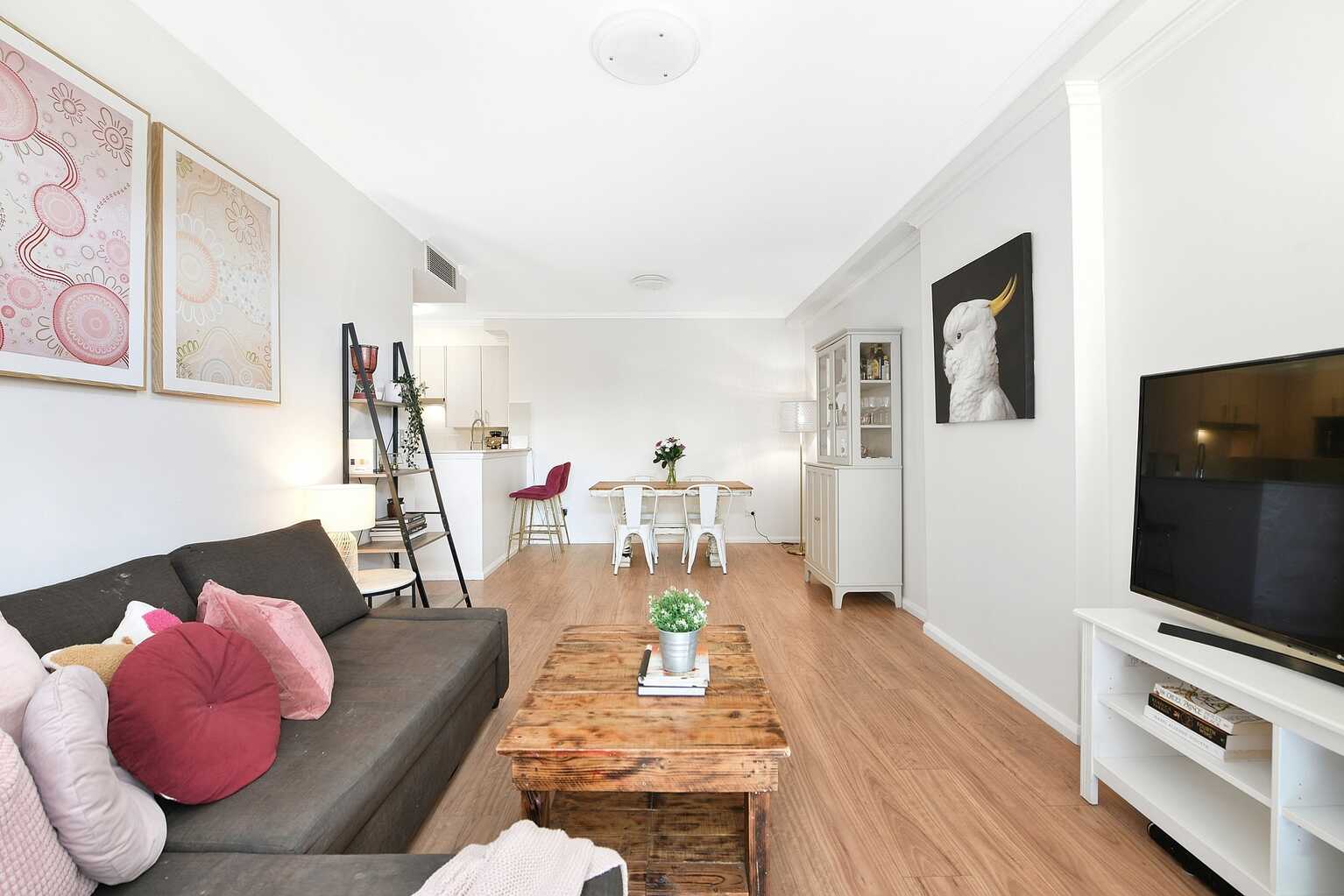 204/16 Lusty Street Wolli Creek 204/16 Lusty Street Wolli Creek