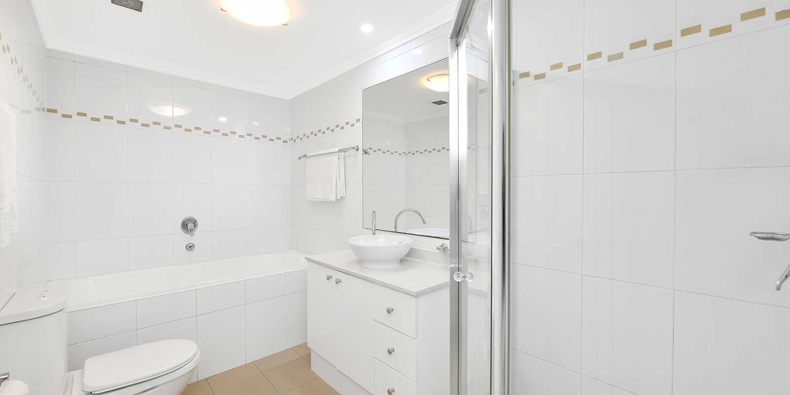 204/16 Lusty Street Wolli Creek 204/16 Lusty Street Wolli Creek