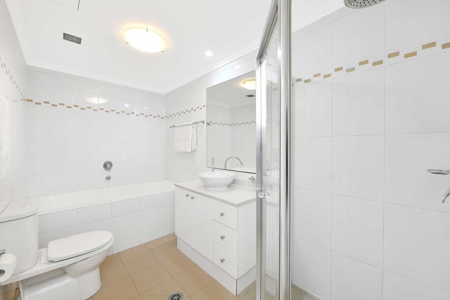 204/16 Lusty Street Wolli Creek 204/16 Lusty Street Wolli Creek