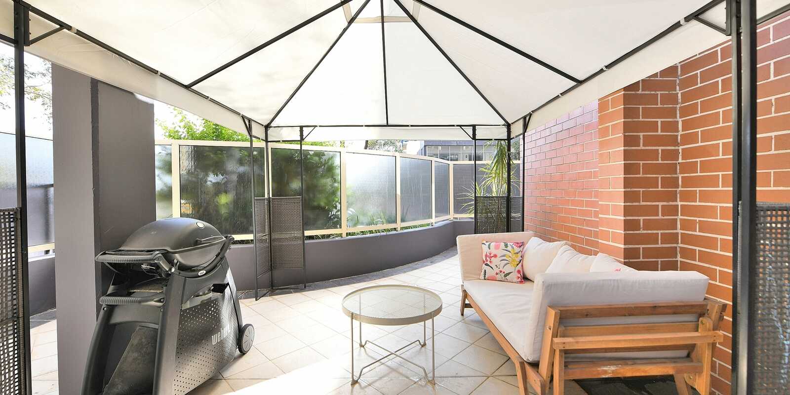 204/16 Lusty Street Wolli Creek 204/16 Lusty Street Wolli Creek