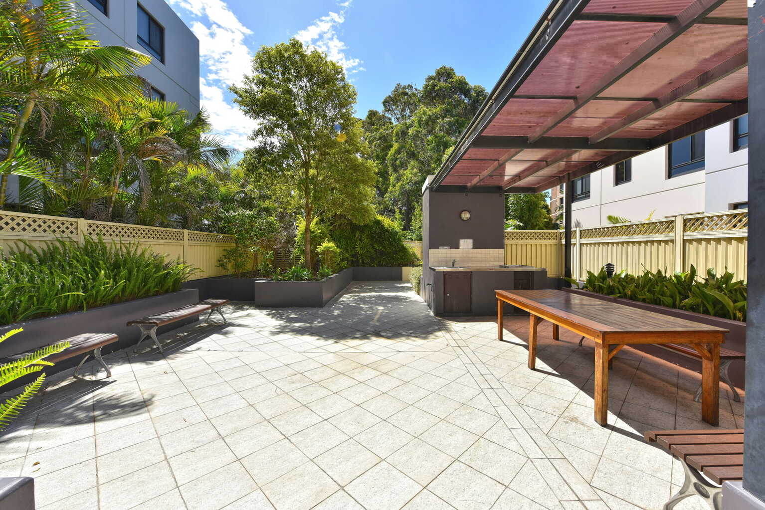 204/16 Lusty Street Wolli Creek 204/16 Lusty Street Wolli Creek