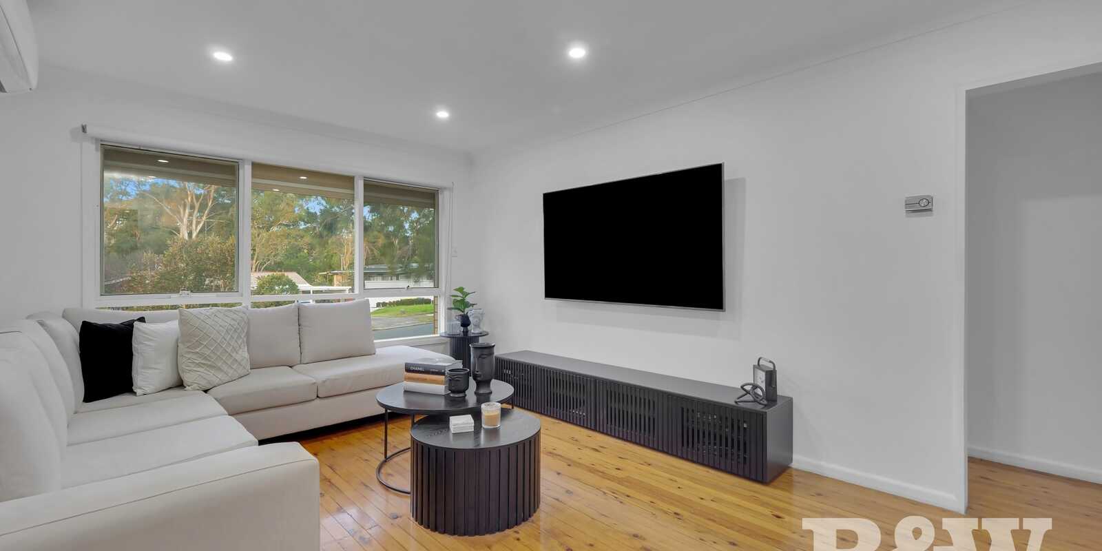 44 Lawn Avenue Bradbury 44 Lawn Avenue Bradbury