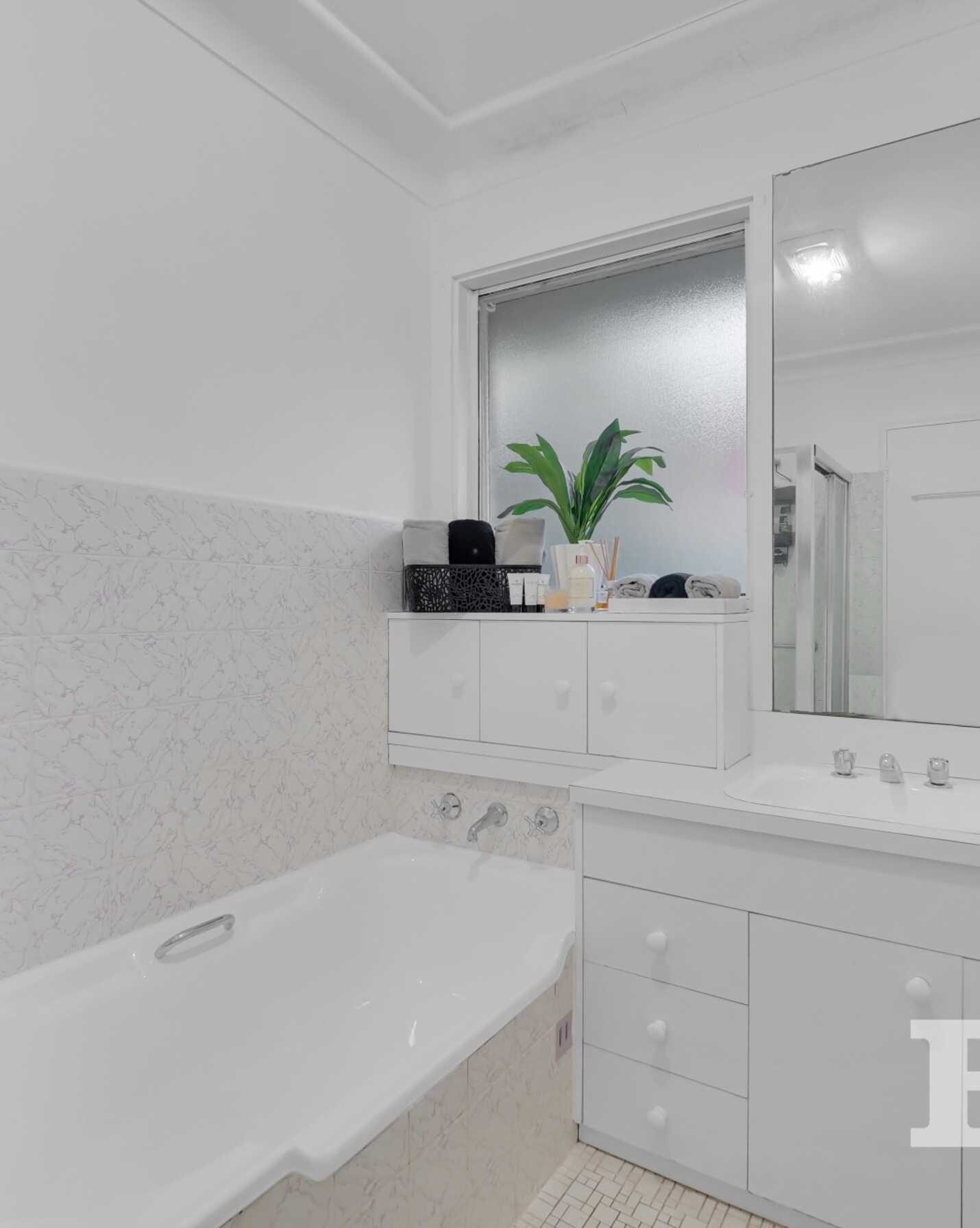 44 Lawn Avenue Bradbury, Bradbury - Thumbnail 7