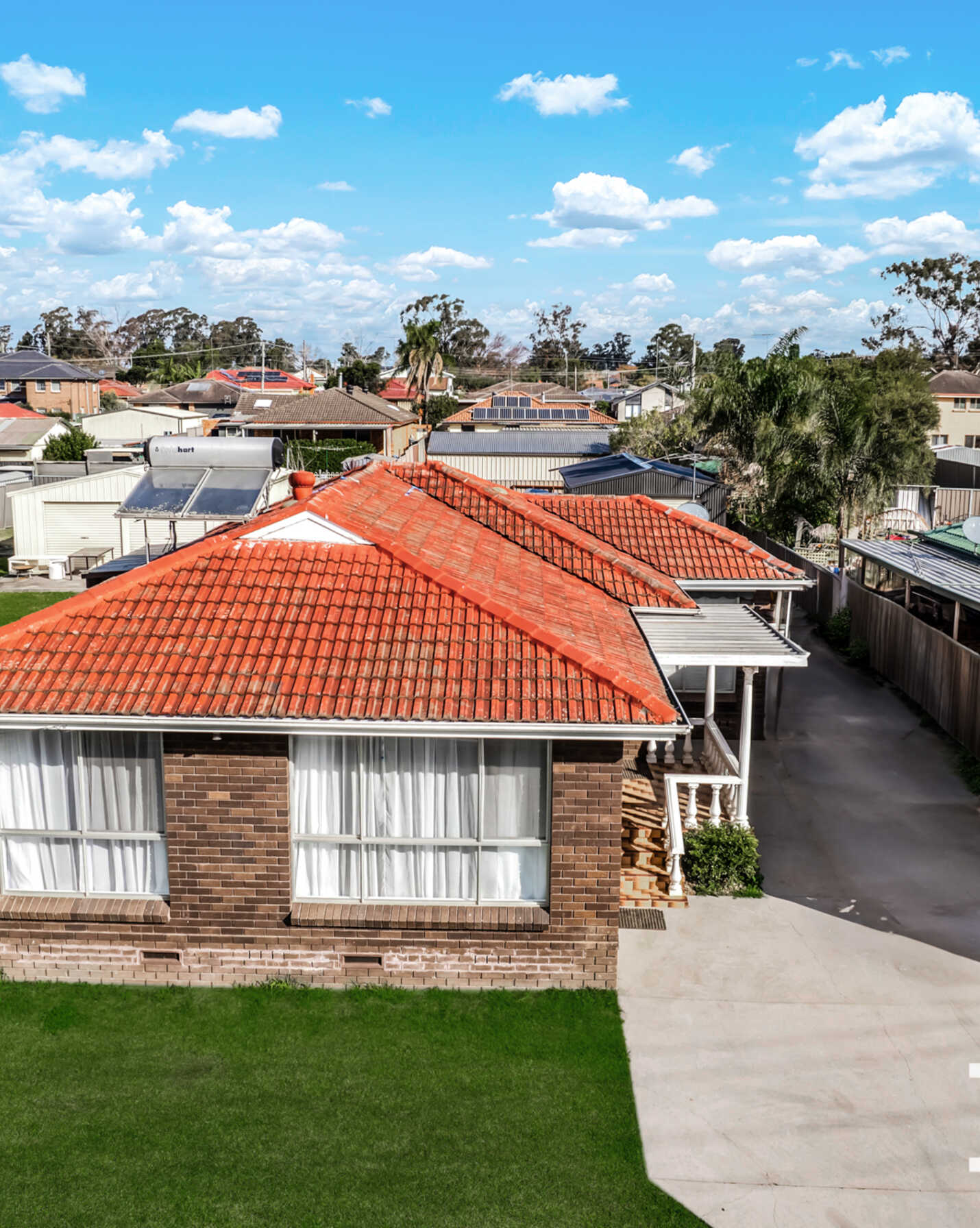 13 Deborah Crescent Cambridge Park, Park - Thumbnail 4