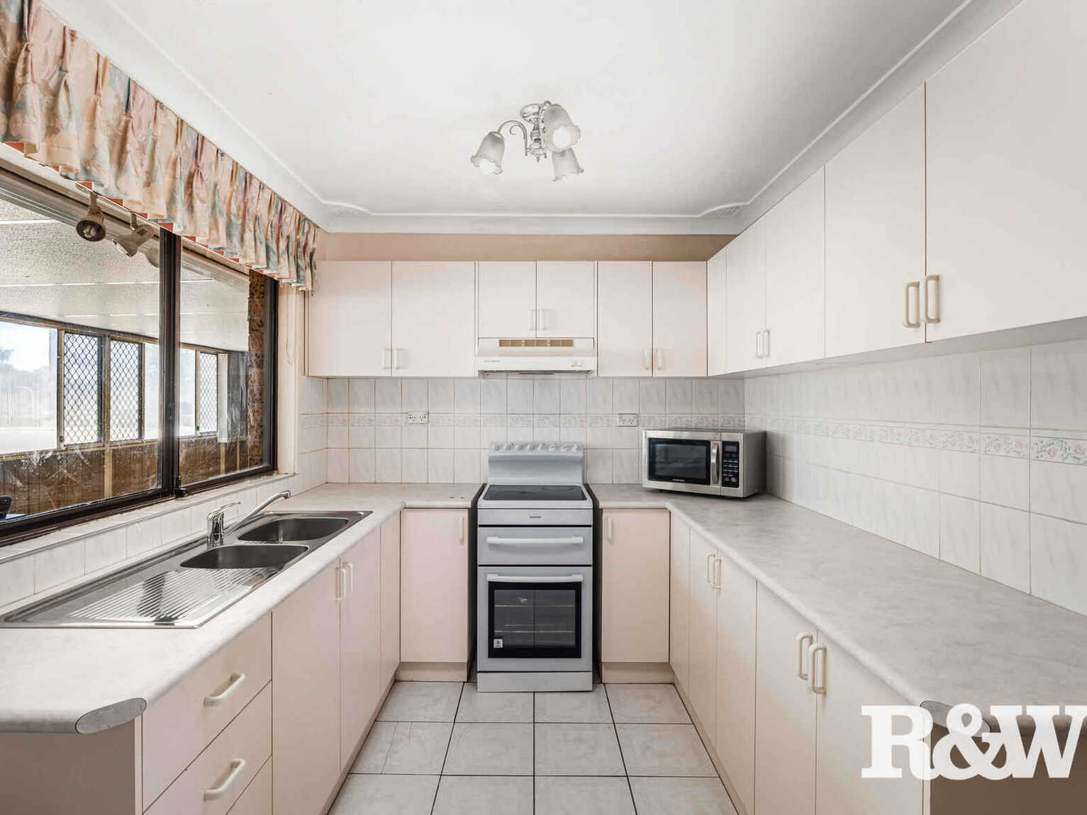 11 Pamshaw Place Bidwill 11 Pamshaw Place Bidwill