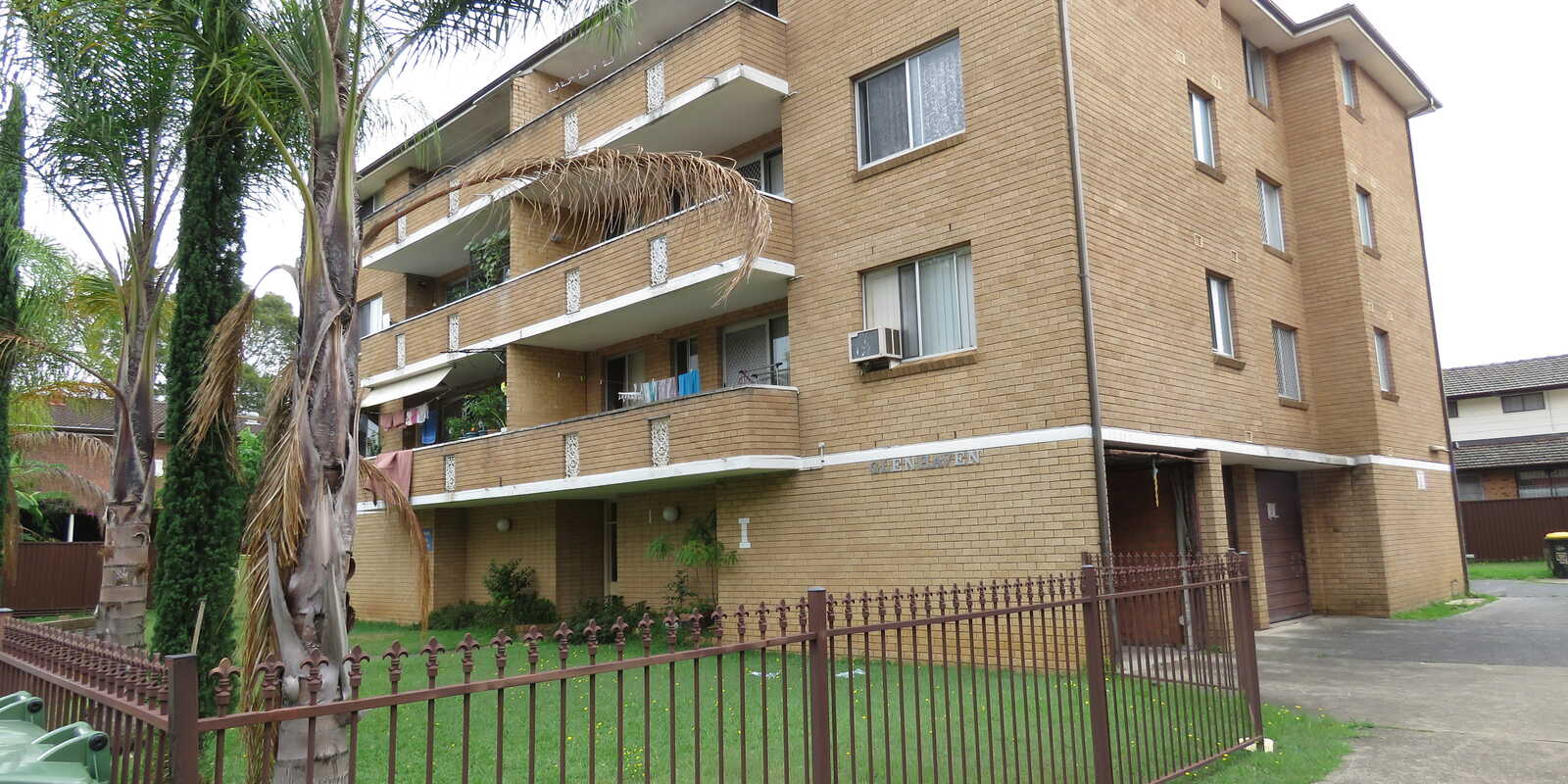 12/1 Equity Place Canley Vale