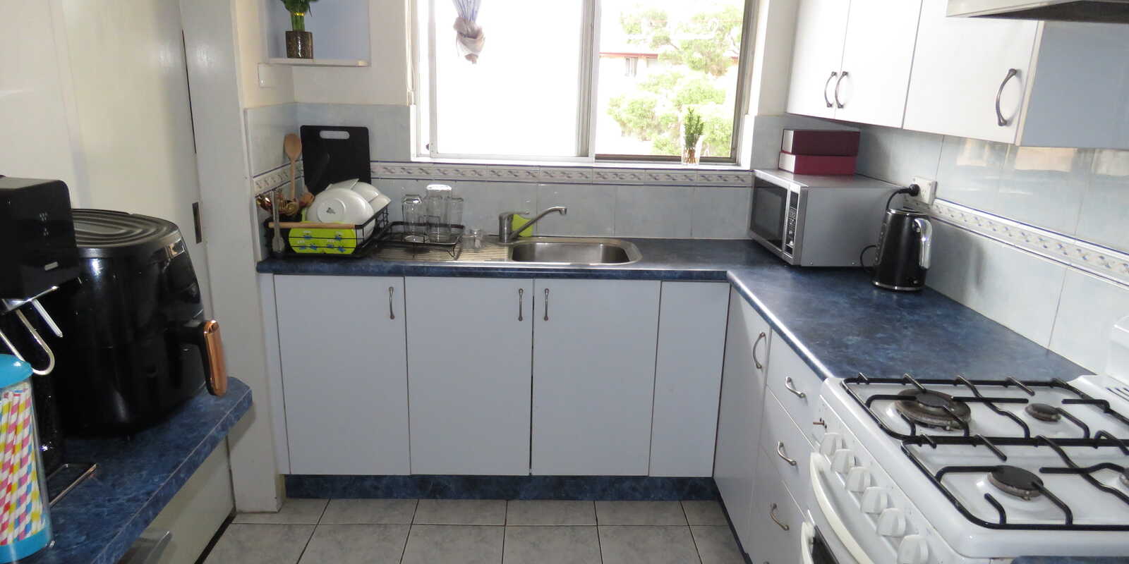 12/1 Equity Place Canley Vale