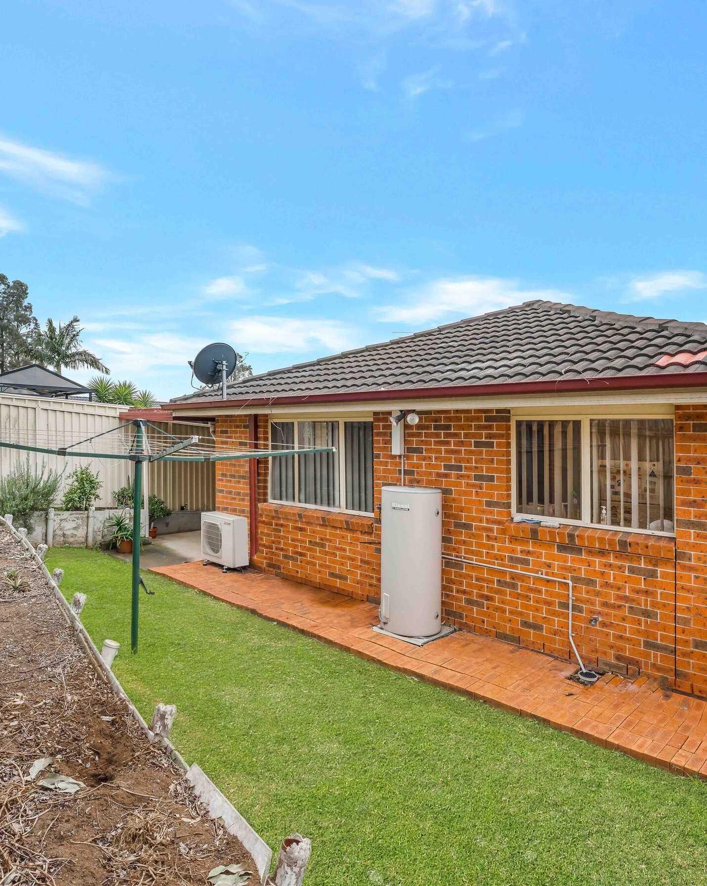 22 Tingha Close Hinchinbrook, Hinchinbrook - Thumbnail 7