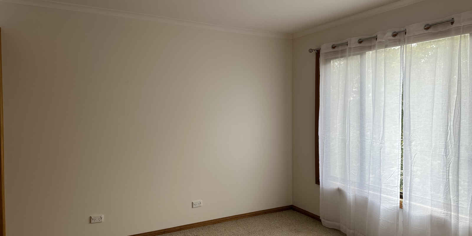 12 DELL STREET Blackheath