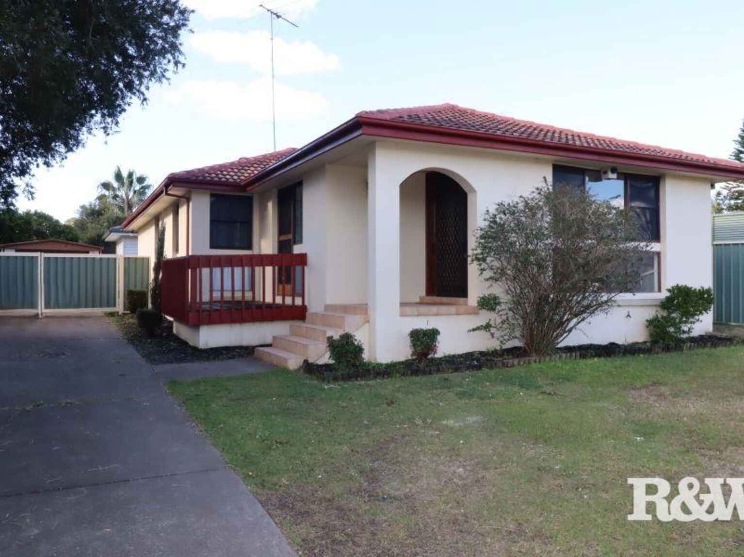 27 St Clair Avenue St Clair