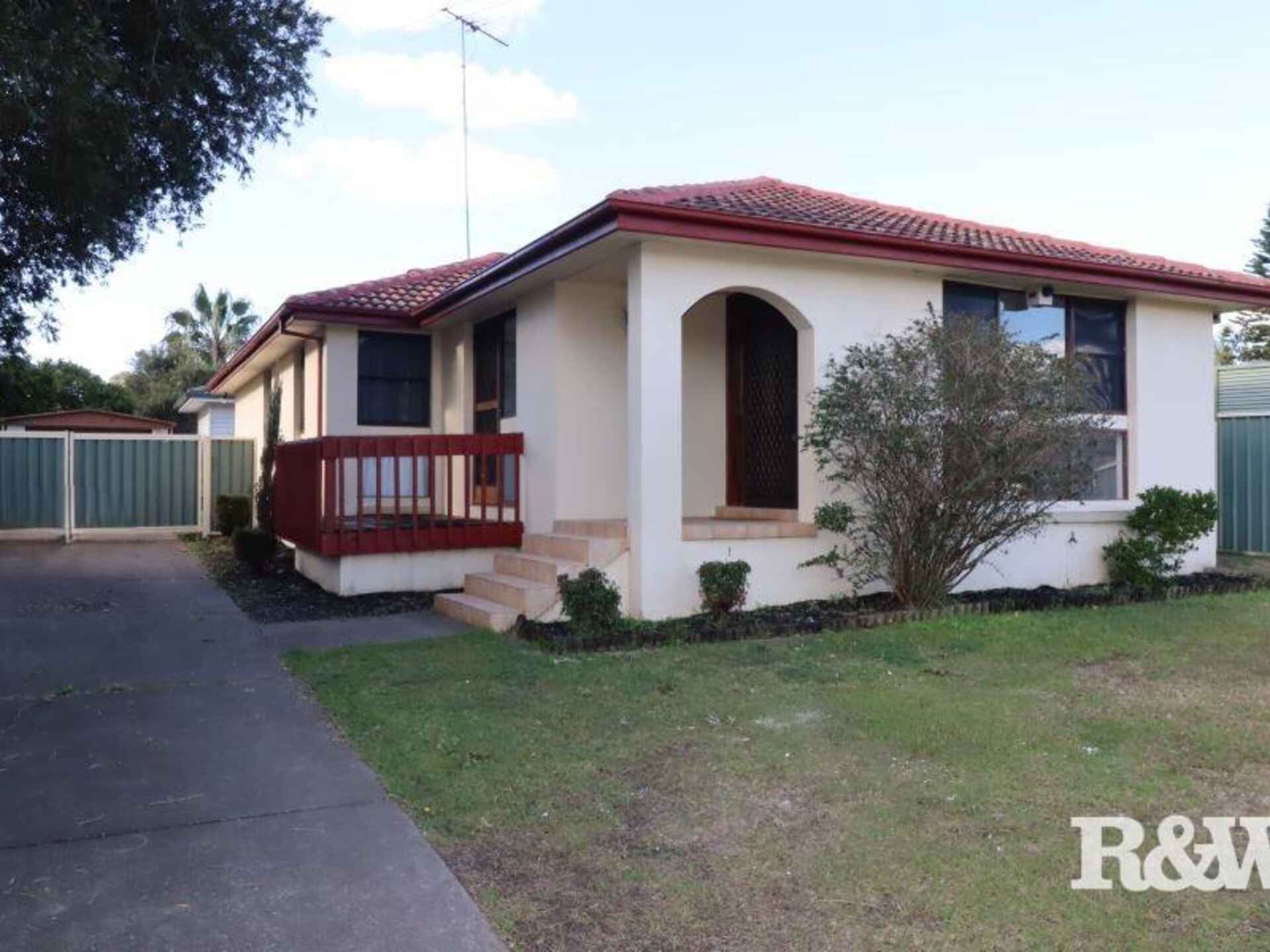27 St Clair Avenue St Clair