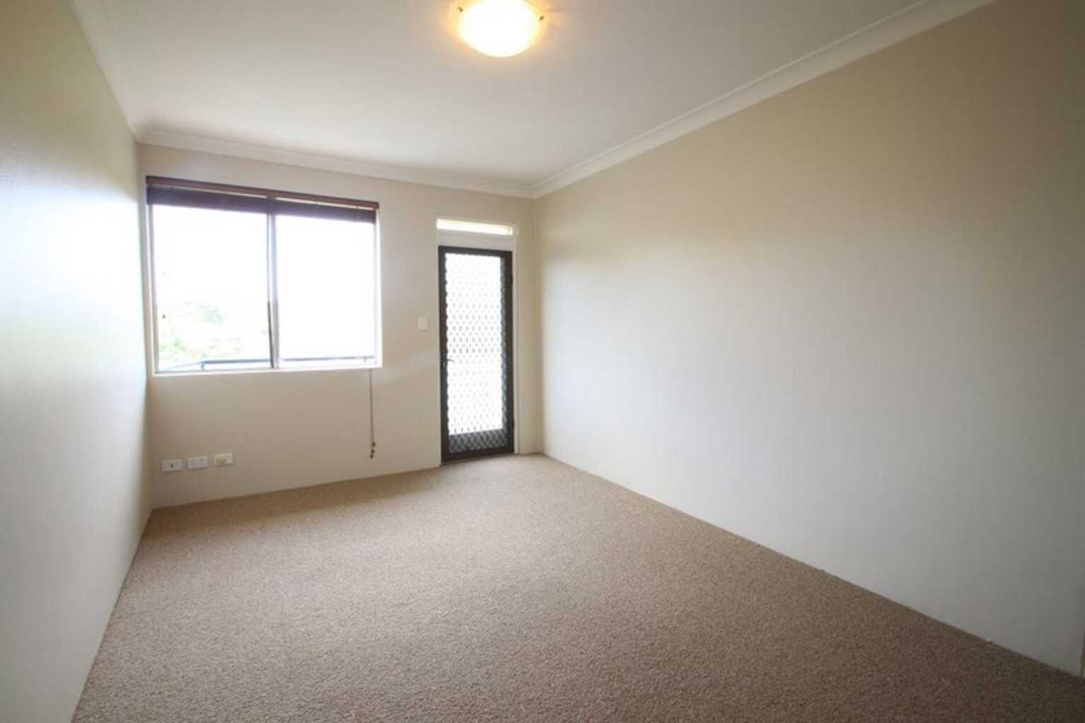 15/8-10 Bayley Street Marrickville