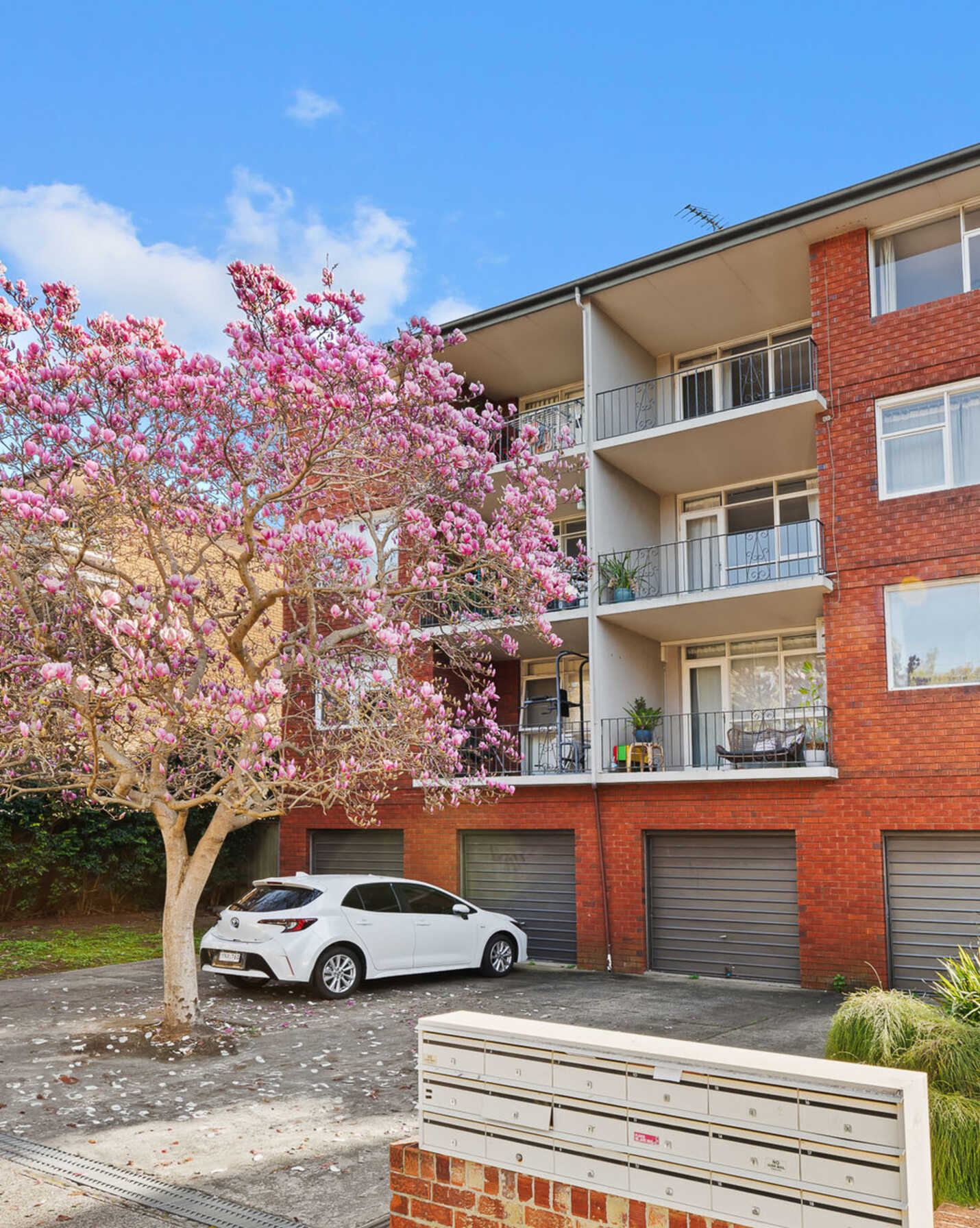 15/55 Grosvenor Crescent Summer Hill, Hill - Thumbnail 3