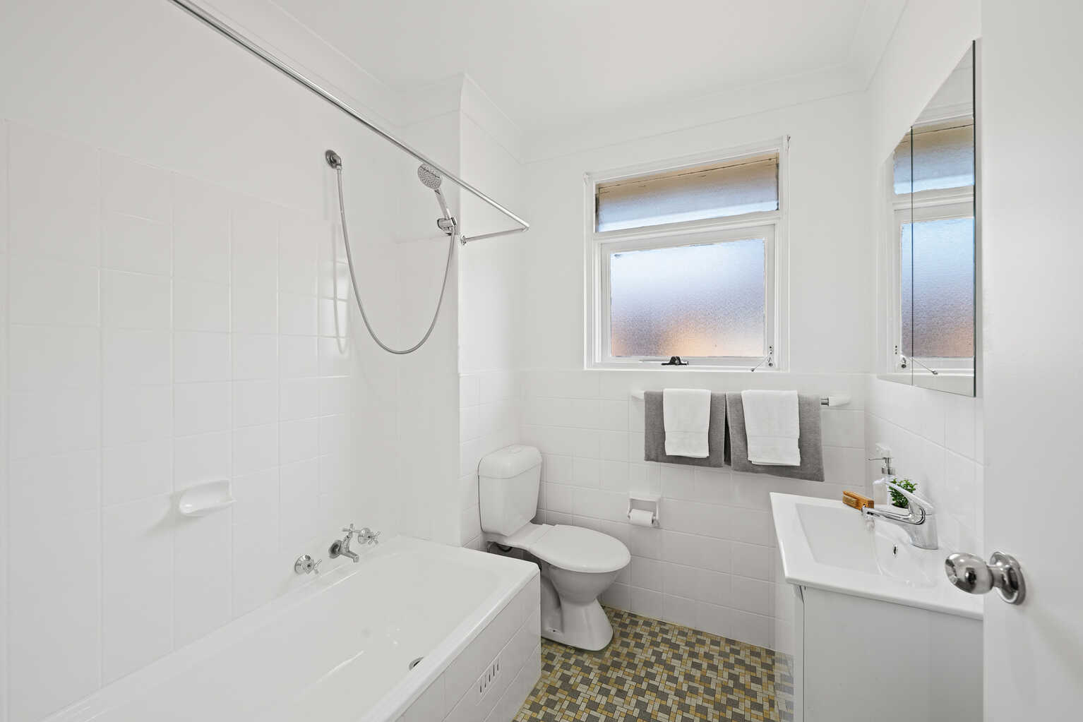 15/55 Grosvenor Crescent Summer Hill 15/55 Grosvenor Crescent Summer Hill