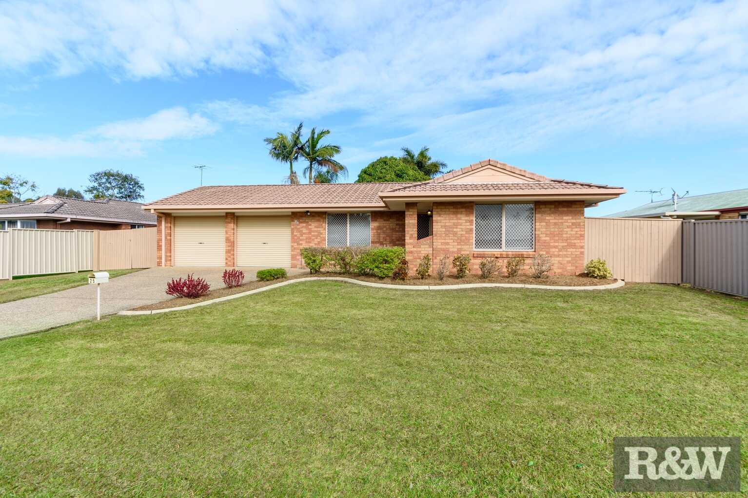 25 Crestwell Close Morayfield 25 Crestwell Close Morayfield