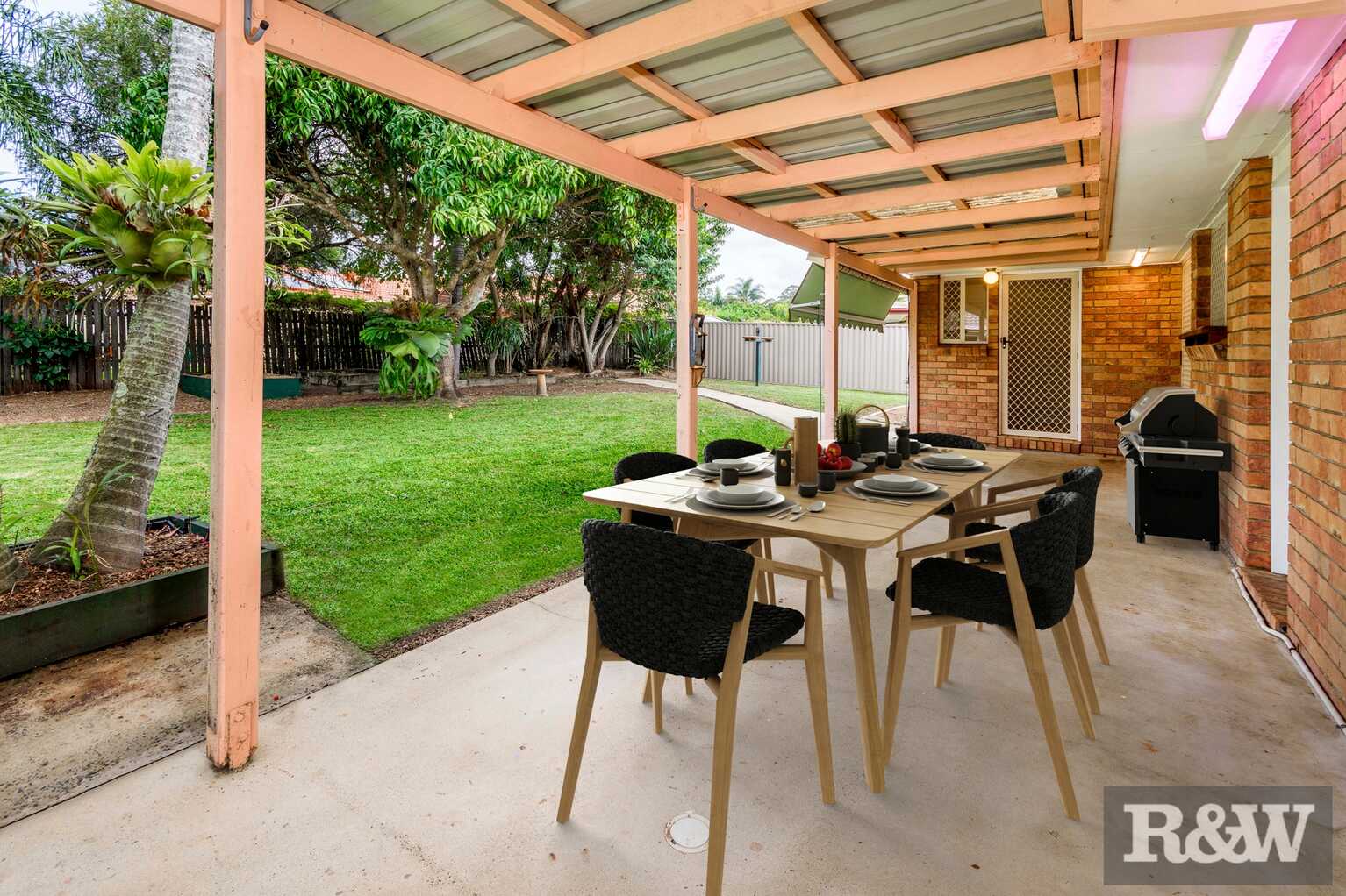 25 Crestwell Close Morayfield 25 Crestwell Close Morayfield