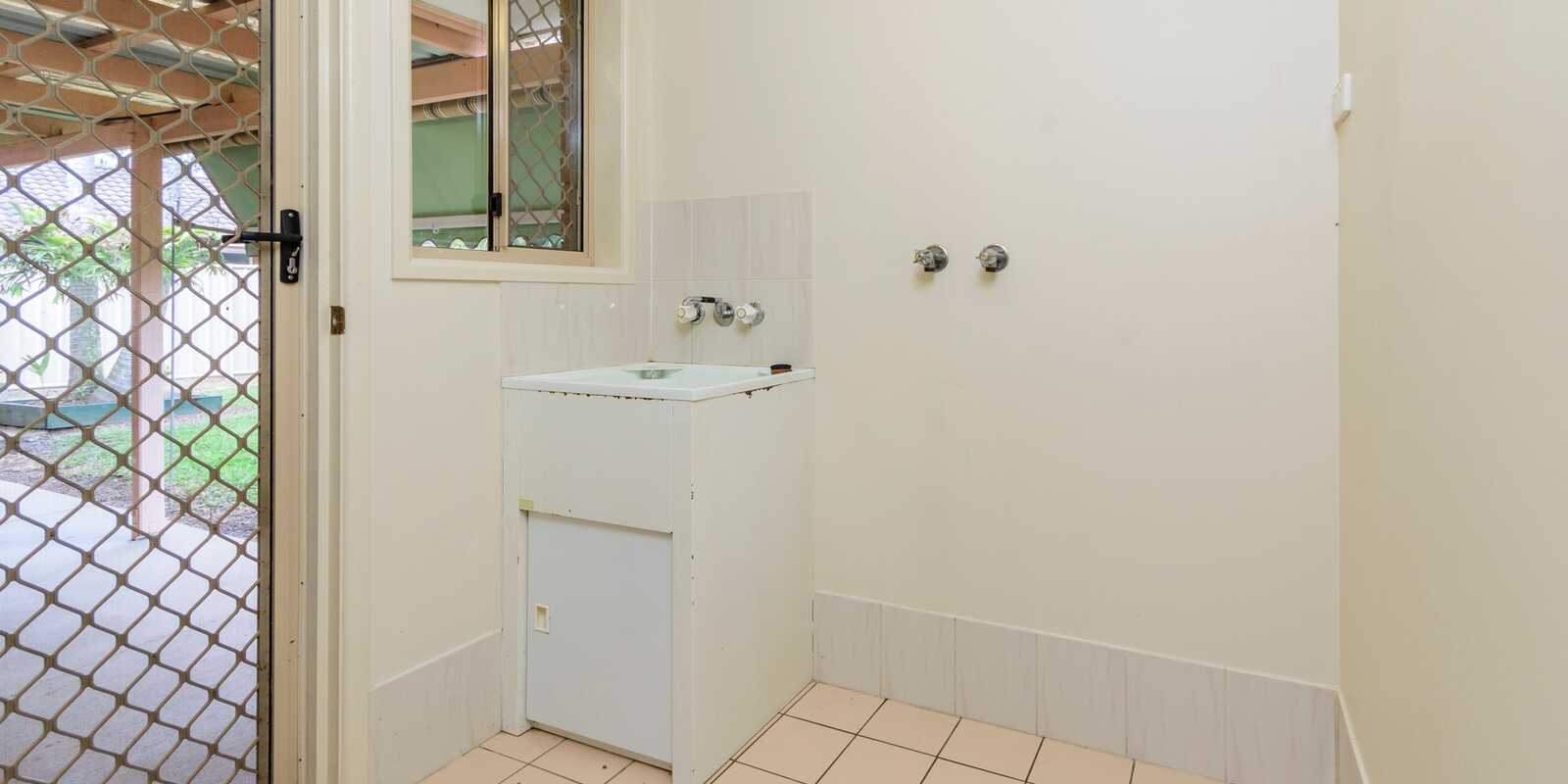 25 Crestwell Close Morayfield 25 Crestwell Close Morayfield