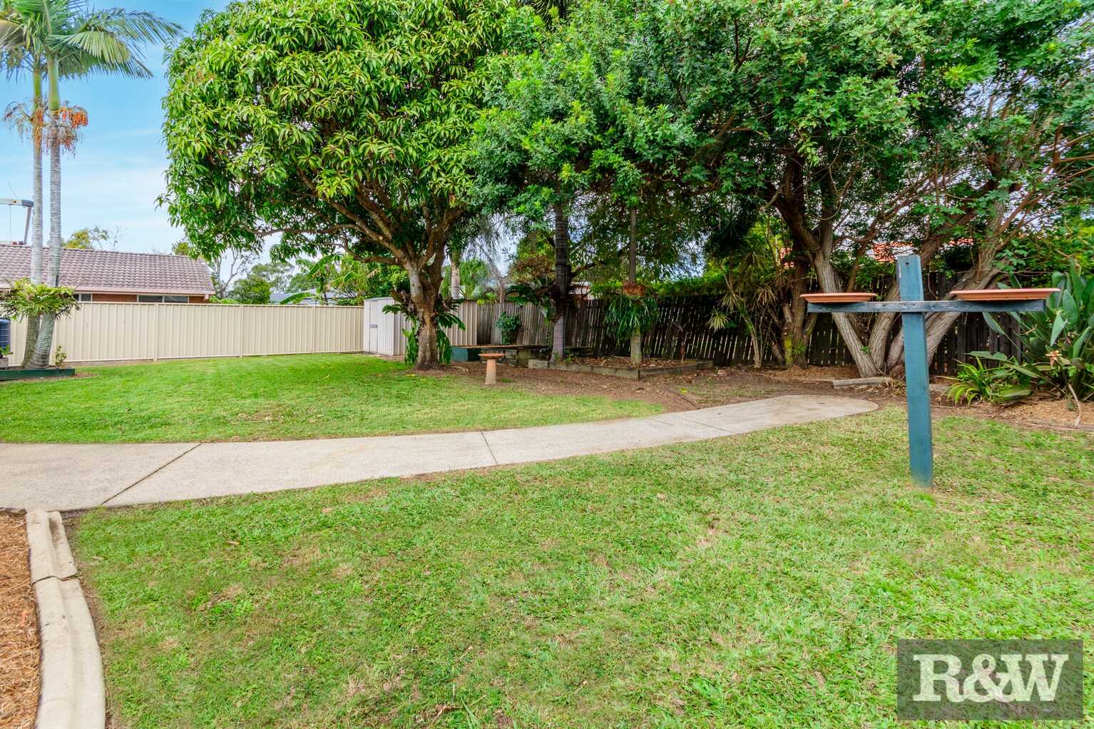 25 Crestwell Close Morayfield 25 Crestwell Close Morayfield