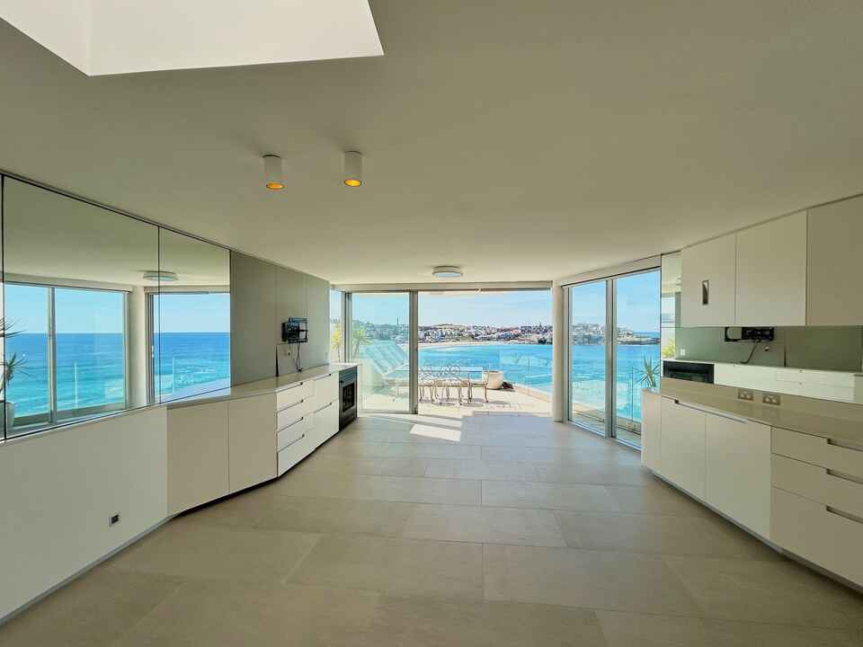 30/2-4 Notts Avenue Bondi Beach