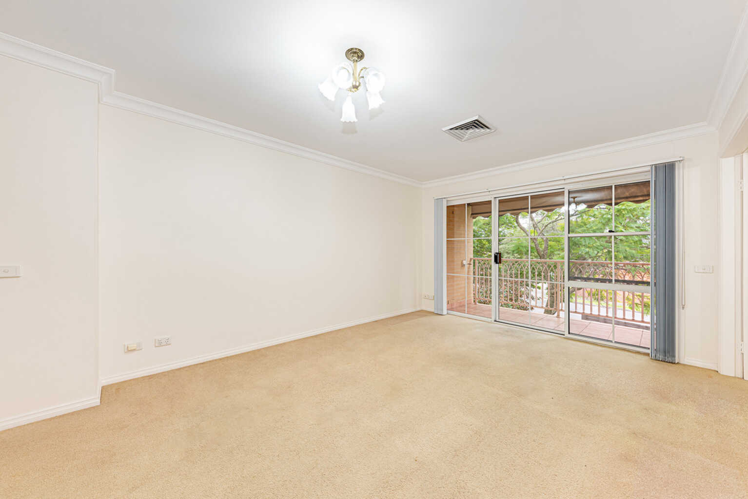 76/244 Mowbray Road Chatswood