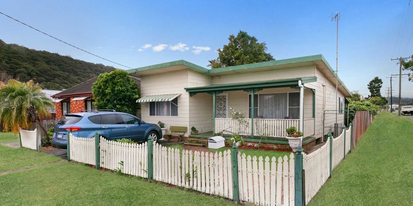 28 Coolabah Street Ettalong Beach