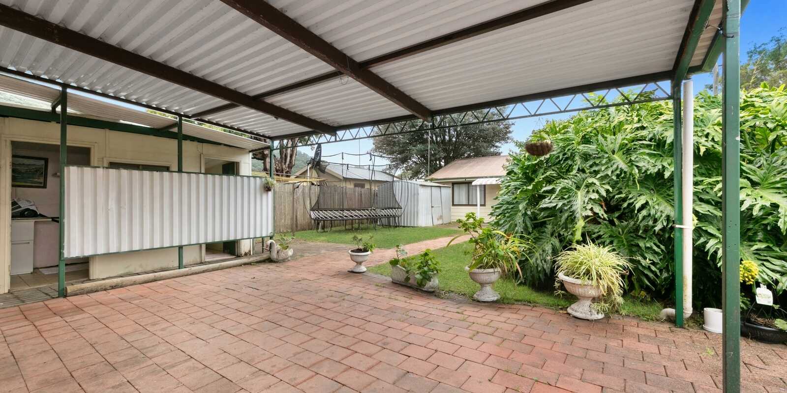 28 Coolabah Street Ettalong Beach