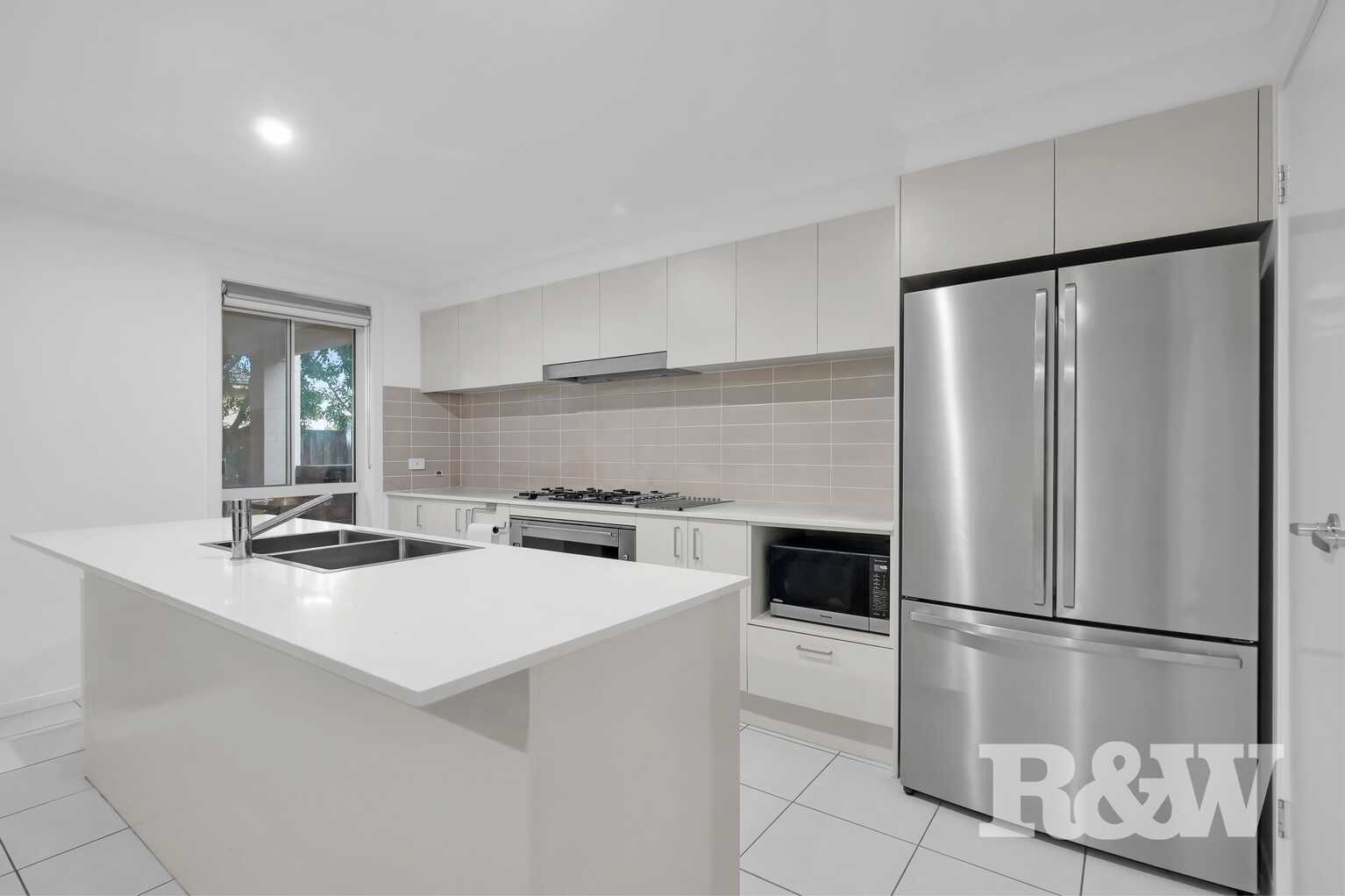 7 Highland Close Macquarie Links 7 Highland Close Macquarie Links