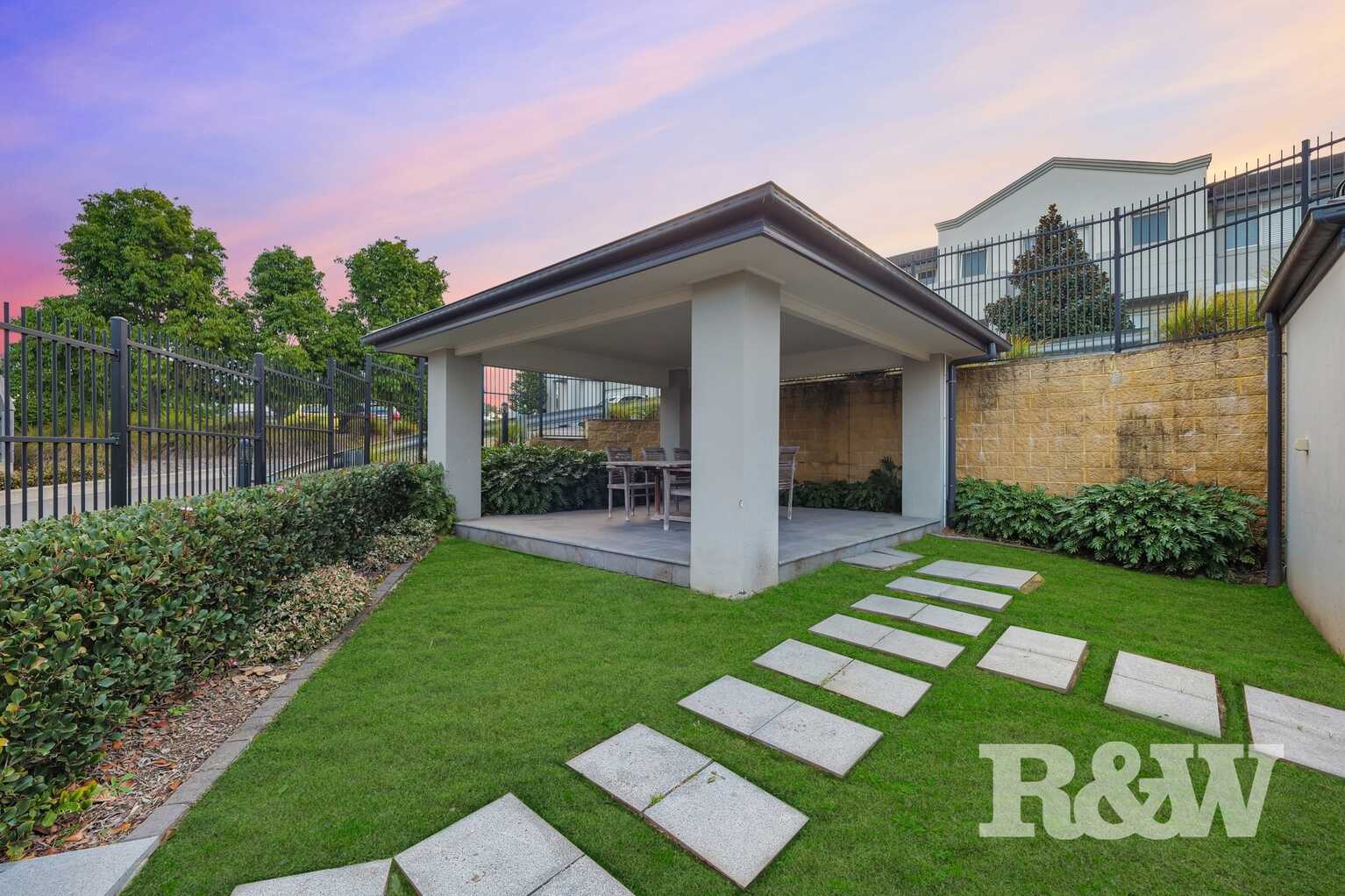 7 Highland Close Macquarie Links 7 Highland Close Macquarie Links