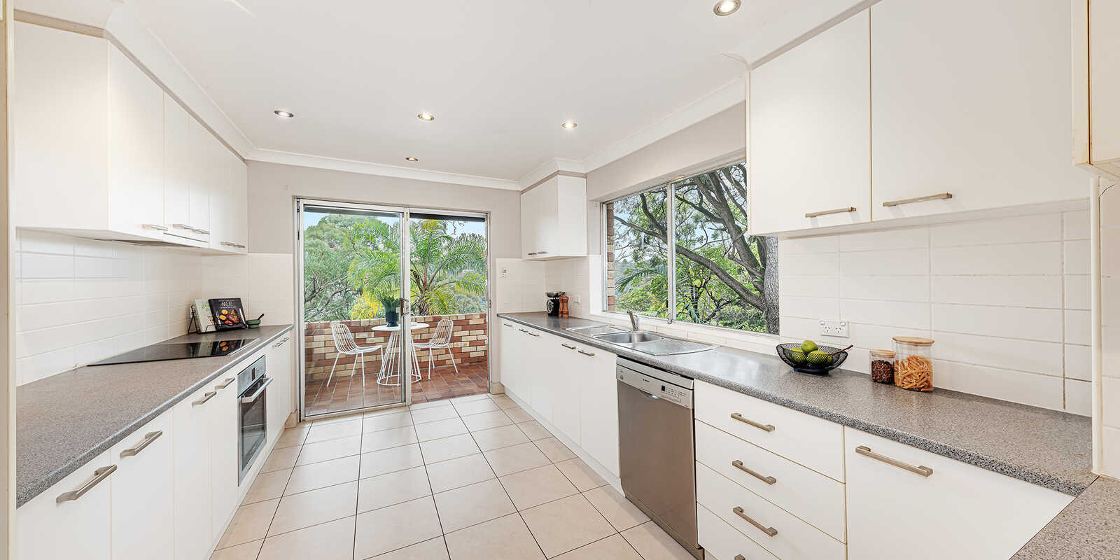 21 Greenfield Avenue Middle Cove 21 Greenfield Avenue Middle Cove