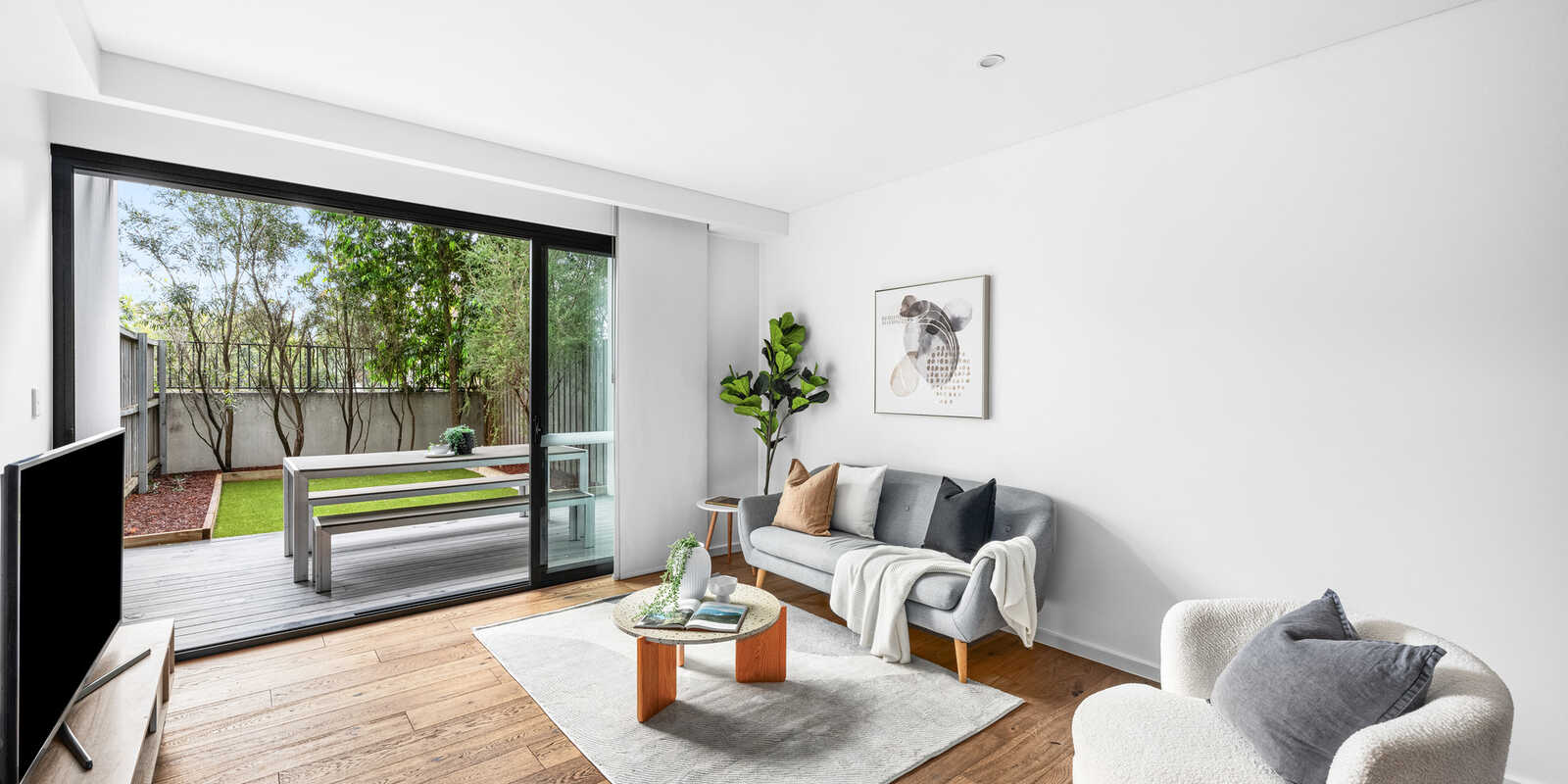 106/233 Botany Road Waterloo