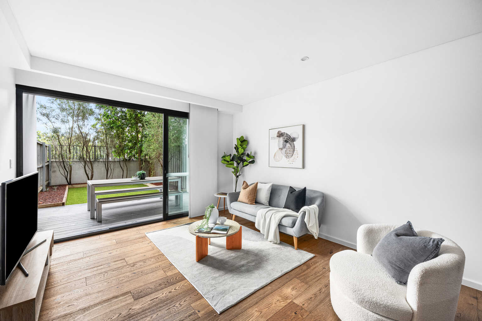 106/233 Botany Road Waterloo