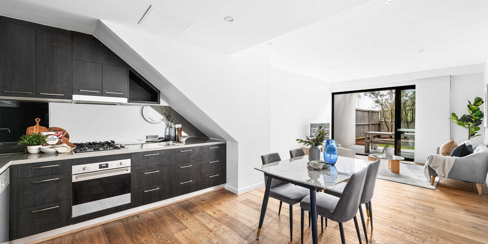 106/233 Botany Road Waterloo